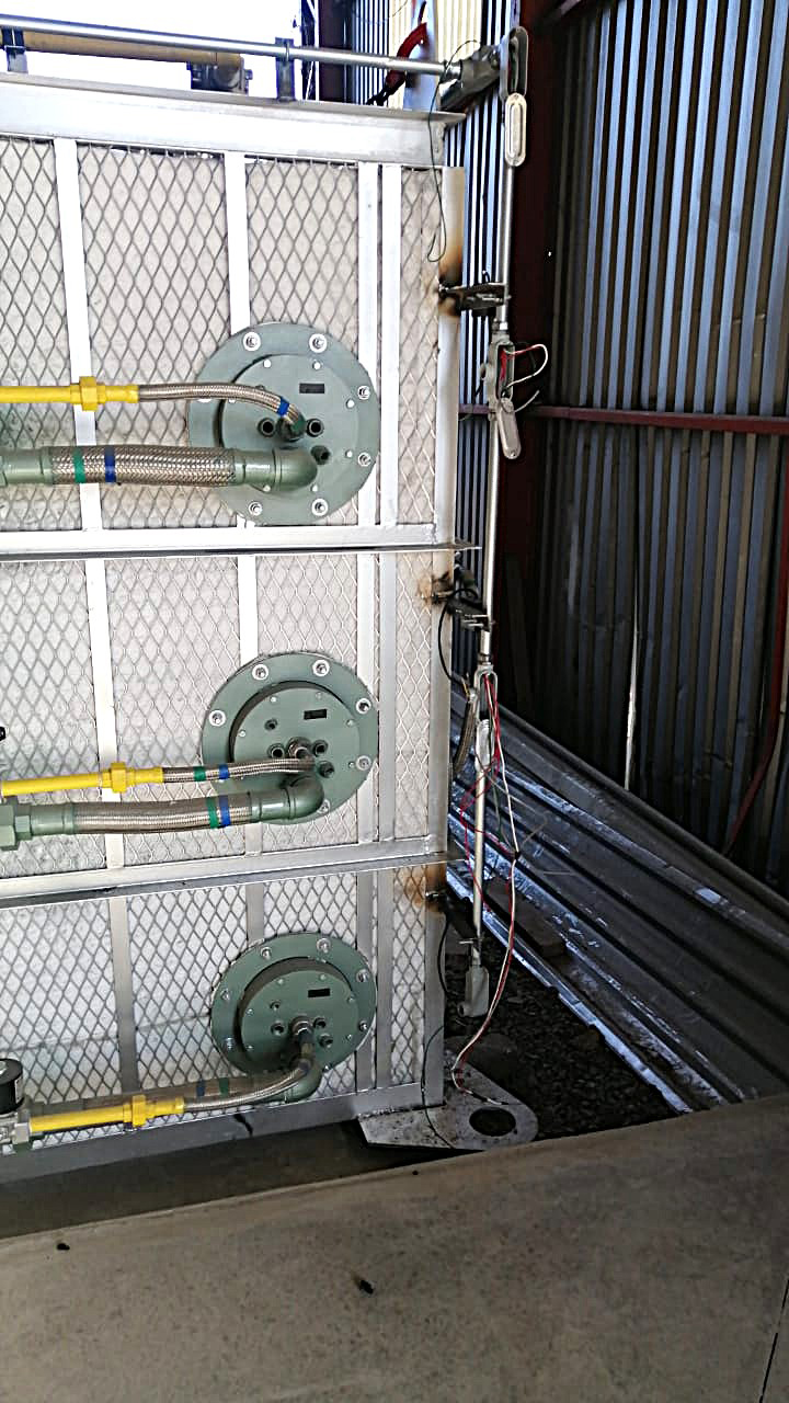 Quemador de gas para aplicaciones industriales de alta temperatura